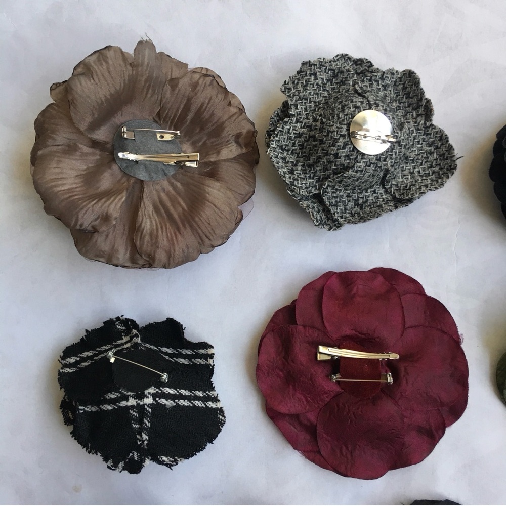 Bundle of 23 Fabric flower Brooch / Hair Clip - Picture 3 of 16